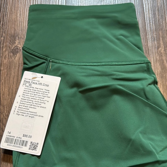 lululemon athletica Pants - BNWT Lululemon Base Pace HR Crop 23” Size 14